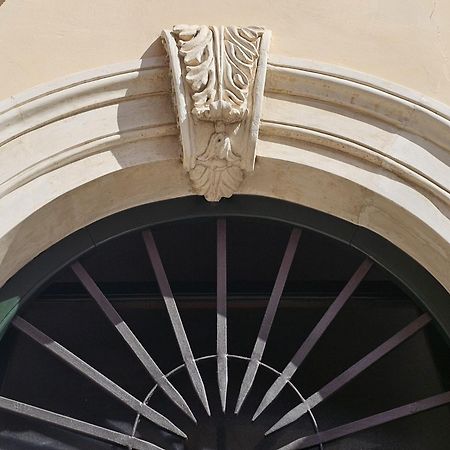 Frisalento - Boutique B&B Μπρίντιζι Εξωτερικό φωτογραφία